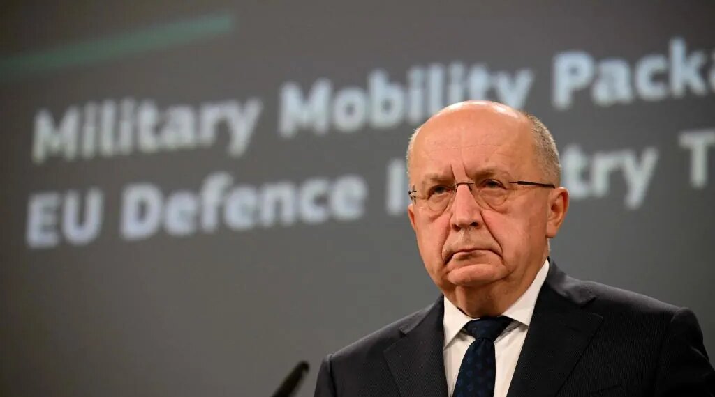 Andrius Kubilius, comisario de Defensa: "Rusia puede lanzar con facilidad drones sobre los aeropuertos españoles y dañar a la industria del turismo"