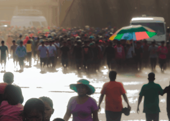 Un millón de evacuados en Filipinas ante la llegada del supertifón Fung-wong