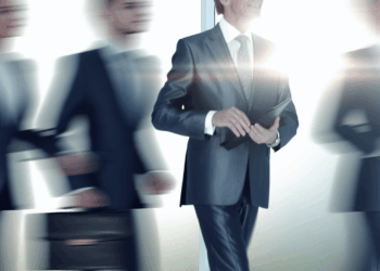 Von der Leyen acelera un "texto legal" para utilizar los activos rusos ante el temor de que Trump se los apropie: "Hay que asegurar las necesidades de Ucrania"