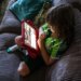 Cientos de miles de adolescentes australianos ya tienen prohibido acceder a Instagram y Facebook