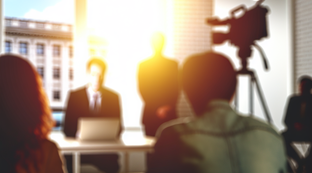 Flávio Bolsonaro pone la amnistía como condición para declinar su candidatura presidencial: "Jair Bolsonaro tiene que estar en las urnas"