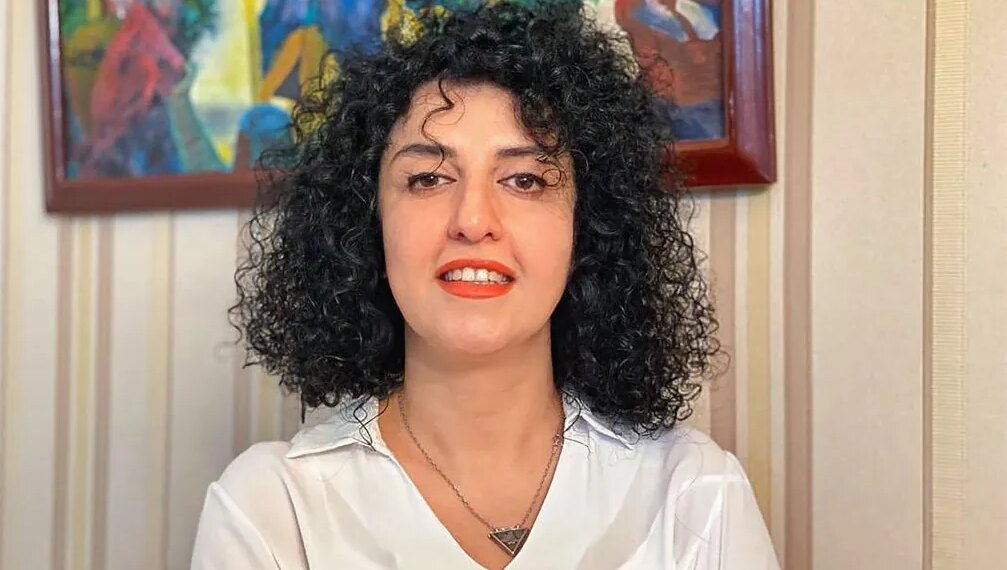 Irán detiene de forma "violenta" a la ganadora del Nobel de la Paz Narges Mohammadi