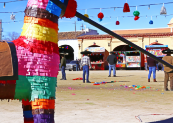 El significado de la piñata tradicional, un ícono de las fiestas navideñas en México