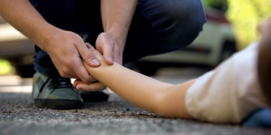 Tragedia en Naucalpan: Mujer atropella y mata a Dieguito de 6 años al huir de otro accidente antes de Día de Reyes en Edomex