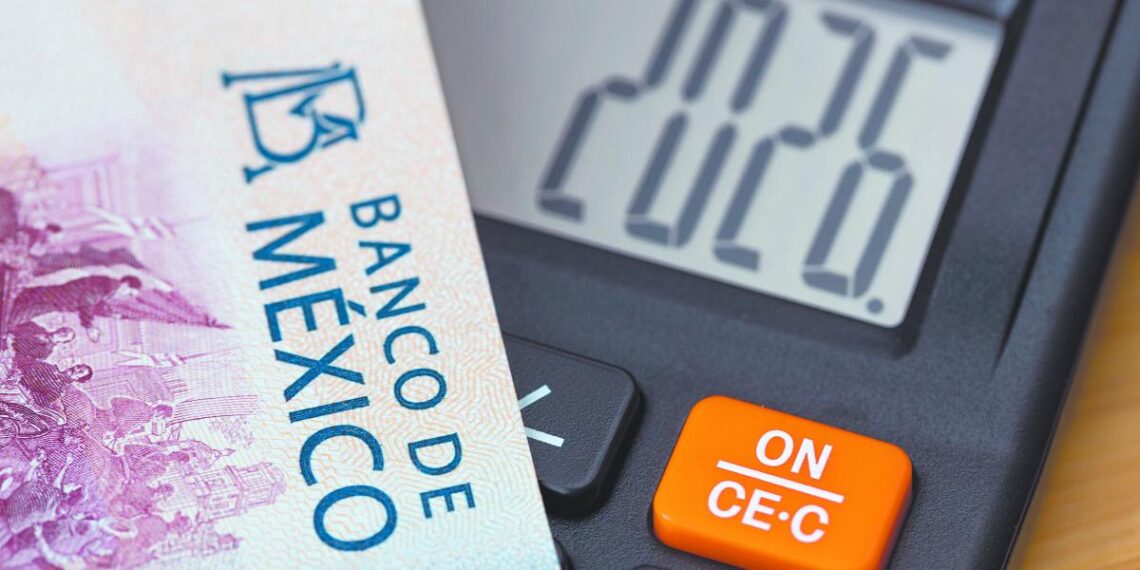 Especialistas suben a 1.25% su expectativa para el PIB de México; ven una inflación de 3.95%