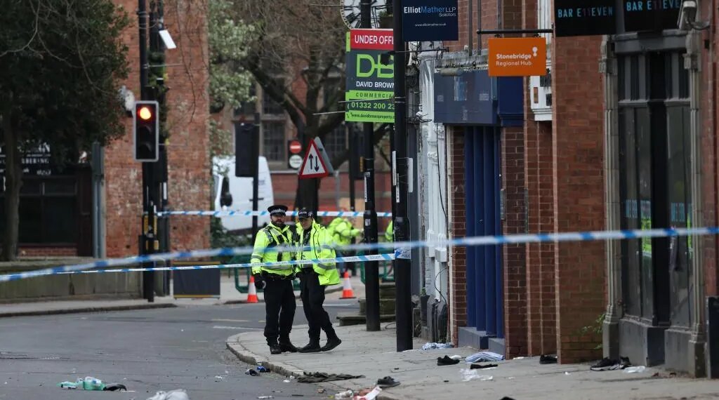 Siete heridos graves por un atropello intencionado en Derby, Reino Unido