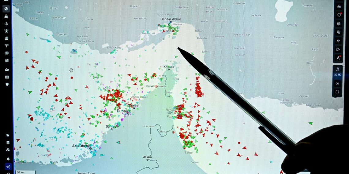 Francia, Polonia y Grecia descartan participar en una misión de EU en el estrecho de Ormuz