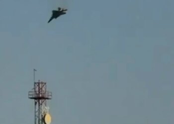 Kuwait derriba tres aviones de combate de EEUU en un incidente de "fuego amigo"