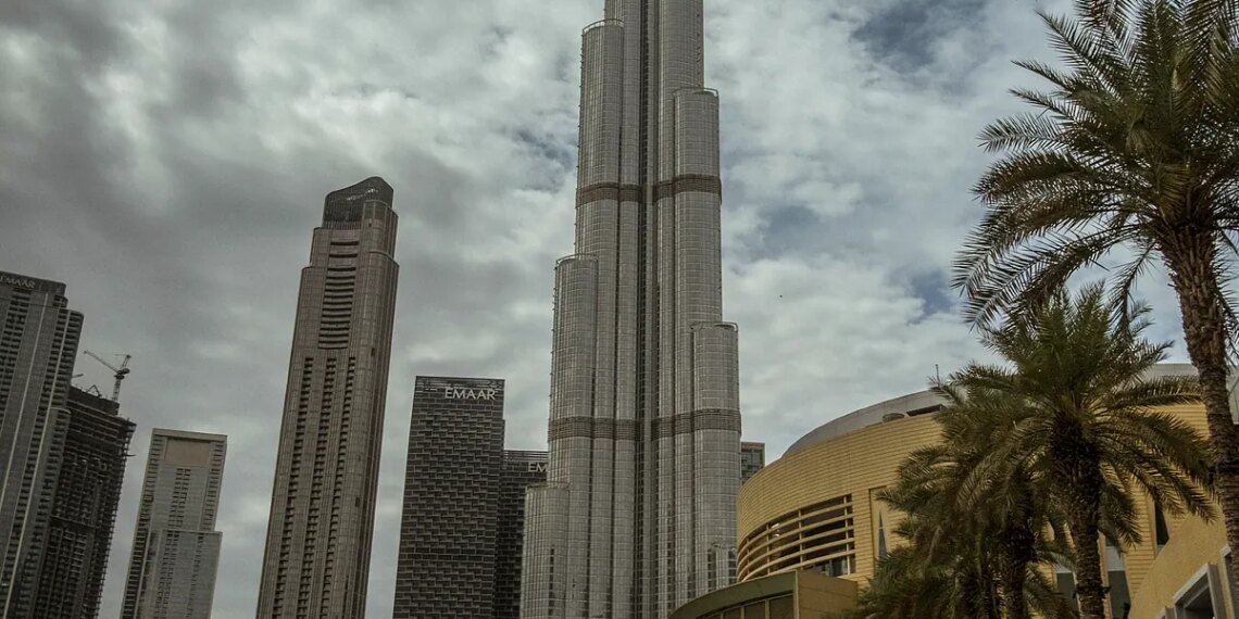 "Nunca hemos luchado contra Irán, pero ellos atacan nuestra vida en Dubai"