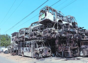 Operativo vs CJNG ocasionó 2 muertes y daños a 200 camiones