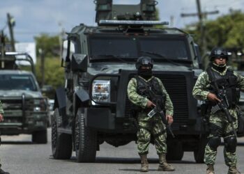Operativo en Sinaloa deja 11 presuntos criminales abatidos y un detenido ligado a “Los Mayos”