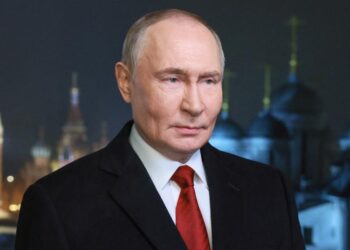 Putin dice a Teherán que Rusia apoya a Irán