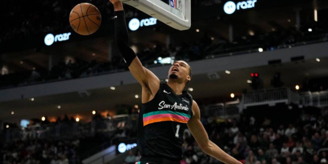 Wembanyama aplasta y deja sin playoffs a unos Bucks en ruinas