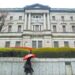 BOJ ve mayores costos e impagos por tensiones en Medio Oriente