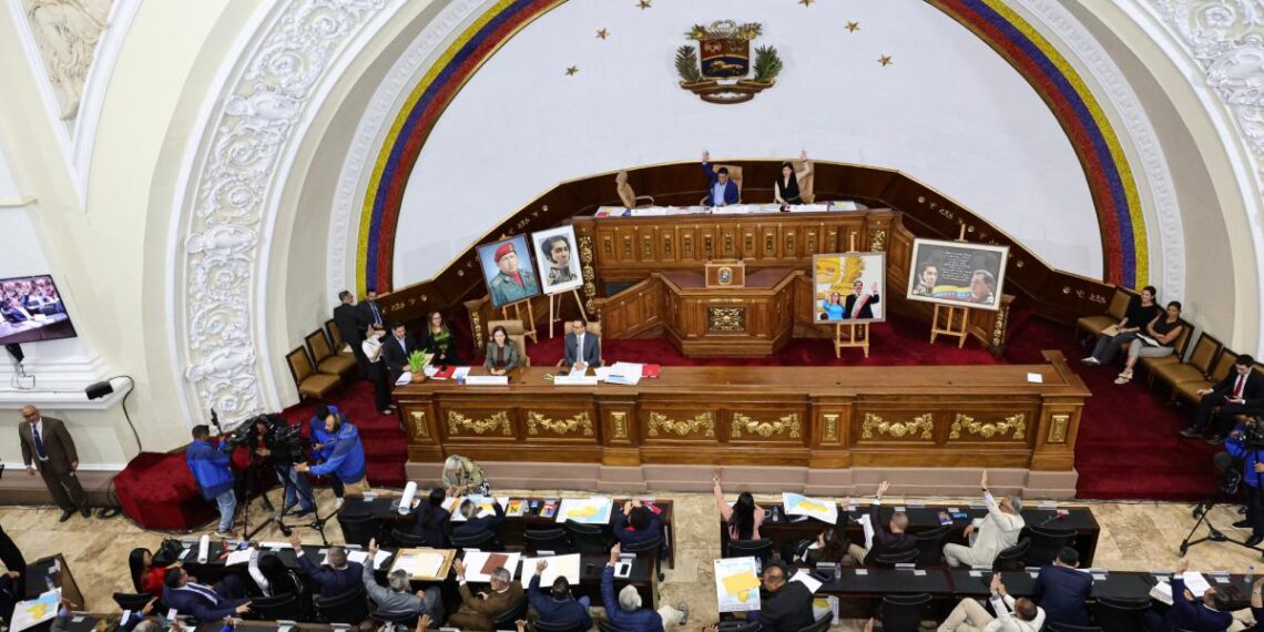 Parlamento de Venezuela aprueba ley minera favorable a la inversión privada