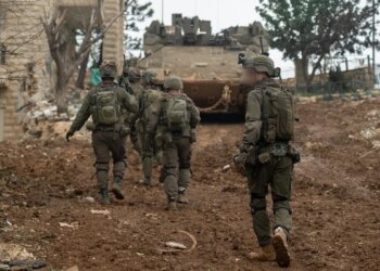 Al menos dos muertos y dos periodistas cercadas tras un ataque israelí contra el sur de Líbano