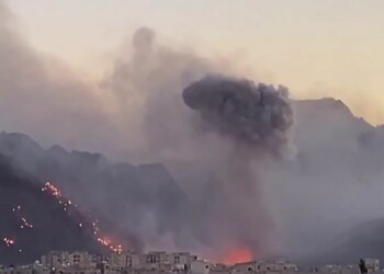 Un avión de combate estadounidense, derribado por Irán: se busca a la tripulación