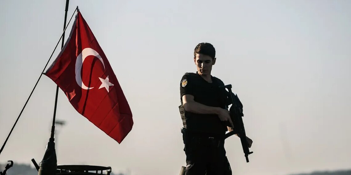 Al menos cuatro muertos y 20 heridos en el segundo tiroteo en un colegio en dos días en Turquía