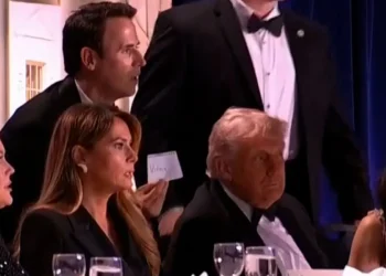 El mentalista que acompañaba a Trump y Melania: "Pensé que había una bomba. Nos arrastramos"