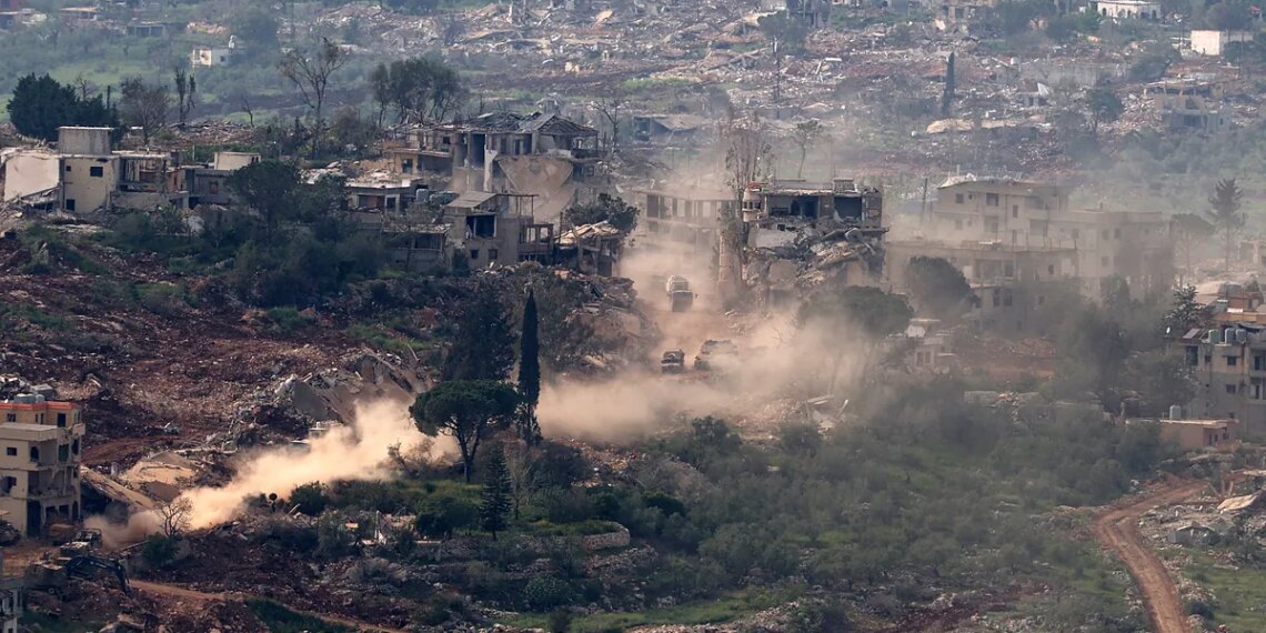 Netanyahu ordena "atacar con fuerza objetivos de Hizbulá en Líbano" mientras las dos partes se acusan de violar el alto el fuego