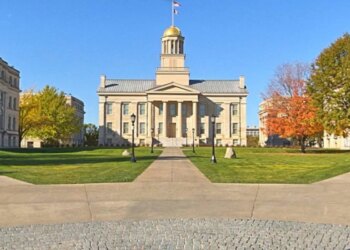 Un tiroteo deja varios heridos en el campus de la Universidad de Iowa (EEUU)