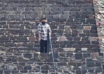 Tiroteo en las pirámides de Teotihuacán: Un hombre mata a una turista y se quita la vida