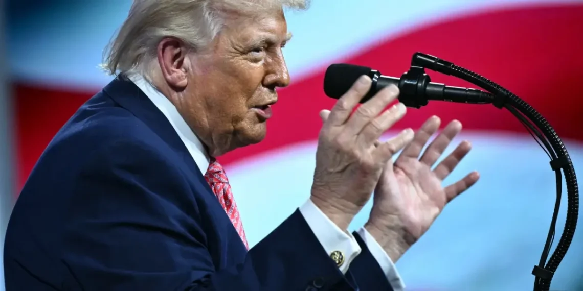 Trump presume que Estados Unidos le "prohibió" a Israel bombardear el Líbano