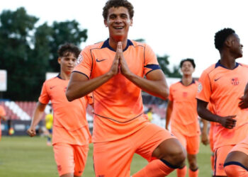 'Abdel Ra' y Álex tumban a Las Palmas y habrá mini Clásico en la final de la Copa de Campeones