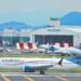 Aerolíneas vuelan en Bolsa; crudo cae 6% tras anuncio de Trump