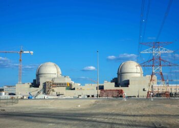 El ataque a una central nuclear emiratí amenaza los esfuerzos diplomáticos de tregua en Irán