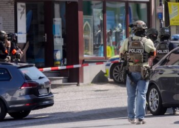 Unos atracadores toman rehenes en un banco de la ciudad alemana de Sinzig