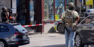 Unos atracadores toman rehenes en un banco de la ciudad alemana de Sinzig