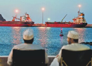 Resurgen tensiones en Medio Oriente; crudo sube más de 3%