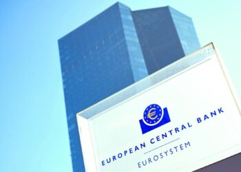 El BCE insta a los bancos a invertir más en ciberseguridad