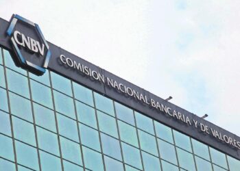 CNBV ha alertado de peligros por corrupción política y lavado de dinero
