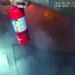 La cámara corporal de un policía capta su espectacular actuación de rescate en el incendio de una casa