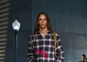 Ed Ruscha Made Shirts for Jonathan Anderson’s Dior Show in Los Angeles