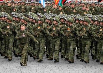 La población penal en Rusia se reduce casi a la mitad por los contratos para combatir en Ucrania