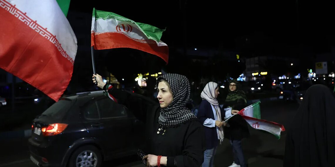 Guerra en Irán, última hora hoy, en directo | Irán analiza la última propuesta de EEUU mientras Trump afirma que las negociaciones están "en el límite"