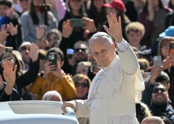 El Papa León XIV aprueba la creación de una comisión vaticana sobre la inteligencia artificial