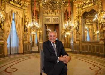 Óscar Naranjo, ex vicepresidente de Colombia: "El crimen organizado llena el vacío en territorios donde no hay Estado"