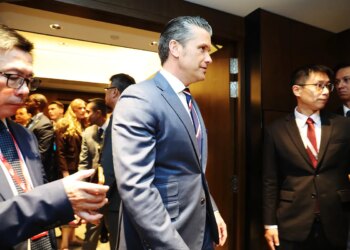Hegseth suaviza su tono hacia China, pero reafirma el compromiso militar de EEUU con sus aliados del Pacífico