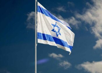 Israel está dispuesto a desplegar "toda la fuerza aérea" contra Irán: Ejército