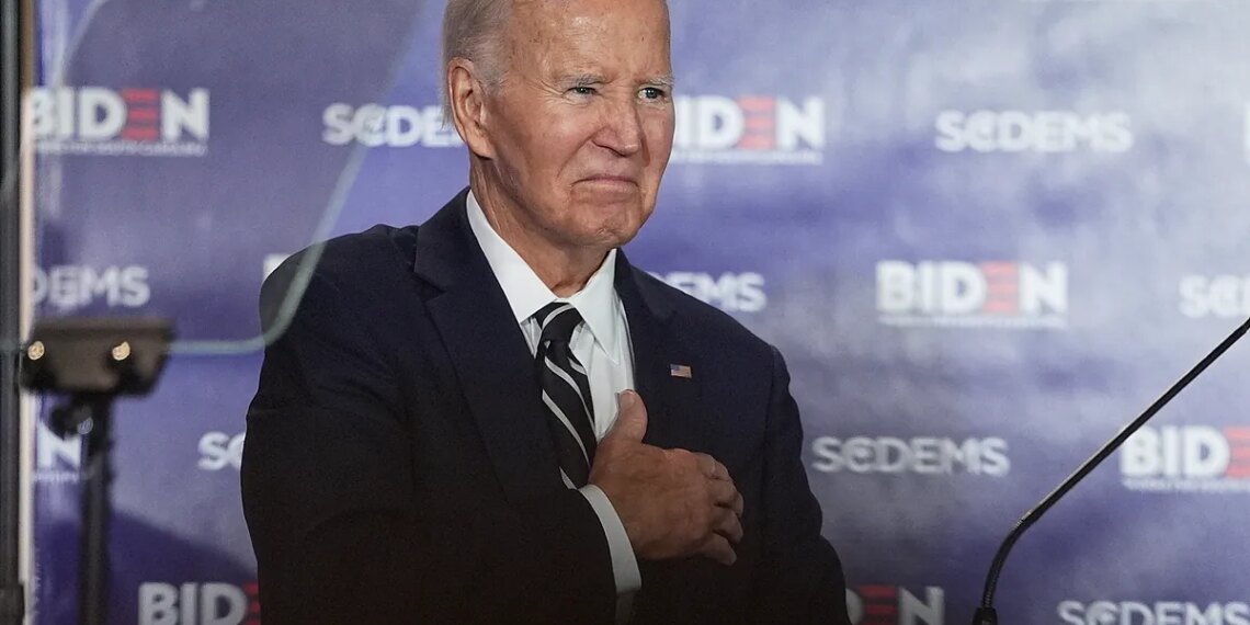 Jill Biden confiesa que pensó que su marido estaba sufriendo un derrame durante el debate presidencial de 2024