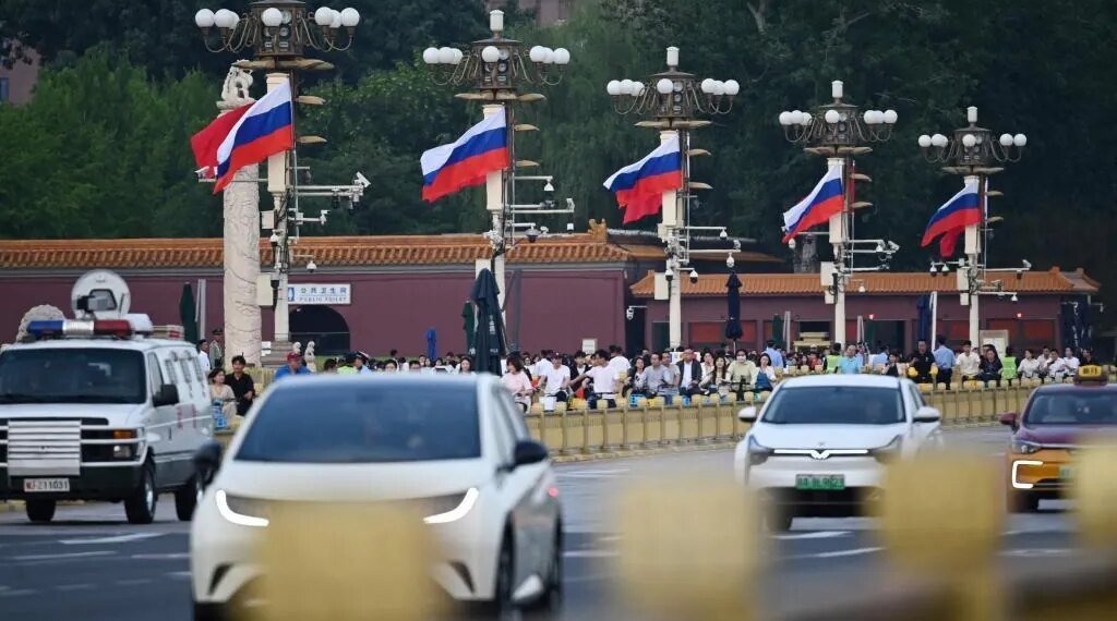 Xi Jinping recibe de nuevo a Putin. De rivales fronterizos a brindar con vodka: la larga marcha entre Moscú y Pekín