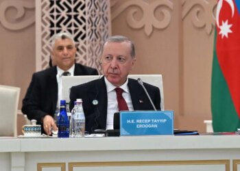 La Justicia turca acorrala al principal partido opositor: "La decisión del tribunal de restituir el liderazgo de Kiliçdaroglu viola la Constitución"