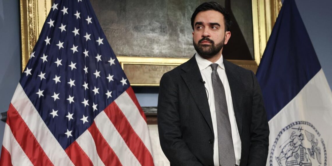 Zohran Mamdani, alcalde de Nueva York, retira su promesa de subir el impuesto a la propiedad