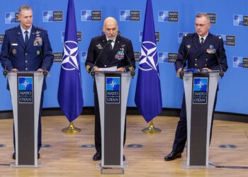 Los jefes militares de la OTAN confirman que Trump completará su plan de retirar 5.000 soldados de Europa: "No afecta a nuestros planes"