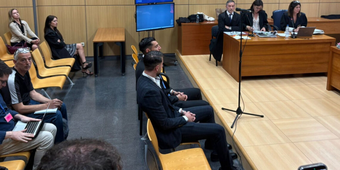 La víctima de Rafa Mir: “Me costaba respirar, le dije que parara y me metió los dedos”