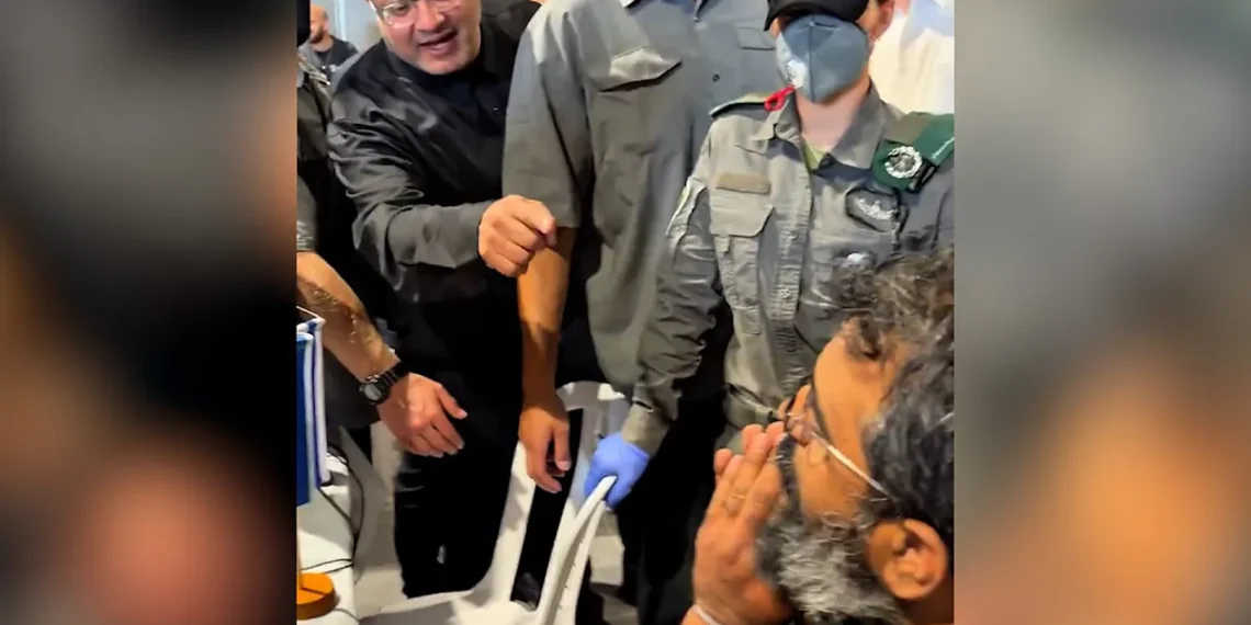 El polémico vídeo del ministro israelí Ben Gvir encarándose con los activistas detenidos de la flotilla